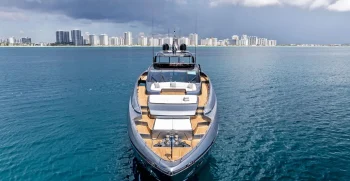 2020-riva-110-dolcevita-power-9362123-20240731094702552-1_XLARGE